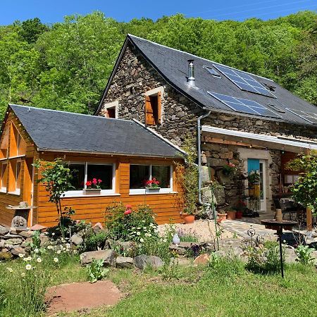 Chambres D'Hotes Le Lepadou-Bas Saint-Chély-dʼAubrac Exterior foto