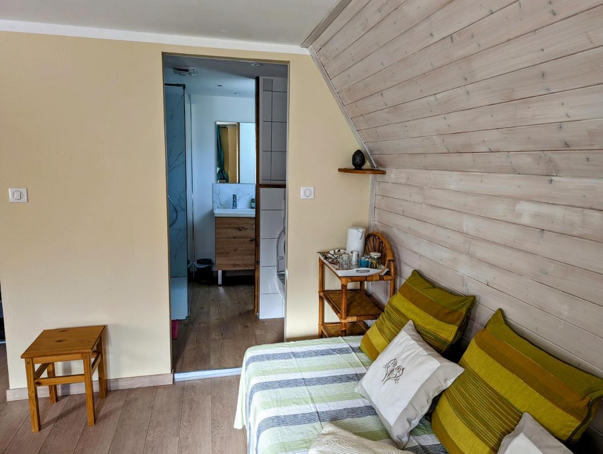 Chambres D'Hotes Le Lepadou-Bas Saint-Chély-dʼAubrac Exterior foto
